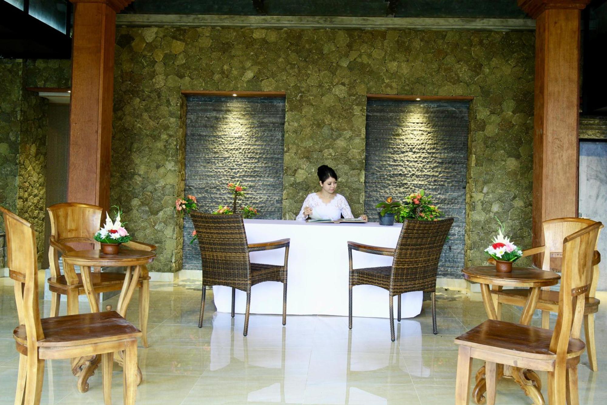 Puri Karang Besakih Hotell Menanga Eksteriør bilde